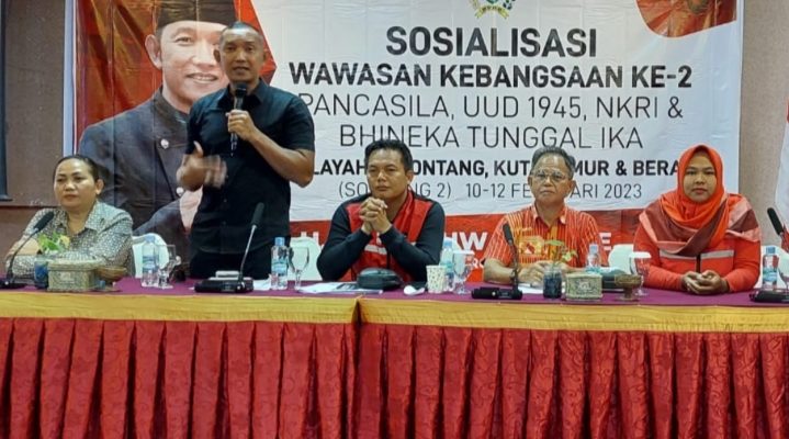 H.Agiel Suwarno SE, M.Si,Anggota DPRD Provinsi Kalimantan Timur Gelar Sosialisasi Kebangsaan di Hotel Royal Victory, Kutim.